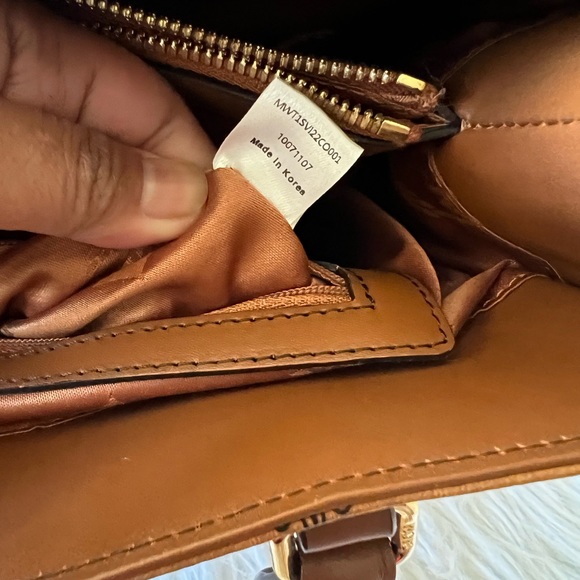 NWOT MCM AREN SAC BOOK TOTE - Picture 11 of 15